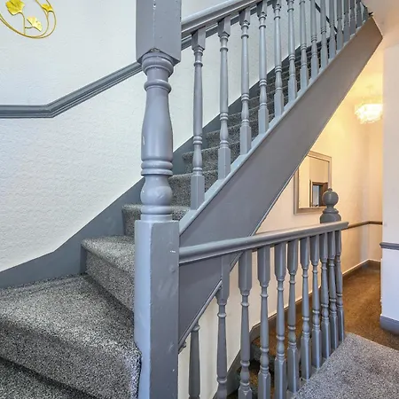 -rb7h - For Your Relaxed & Cosy & Free Parking Homestay