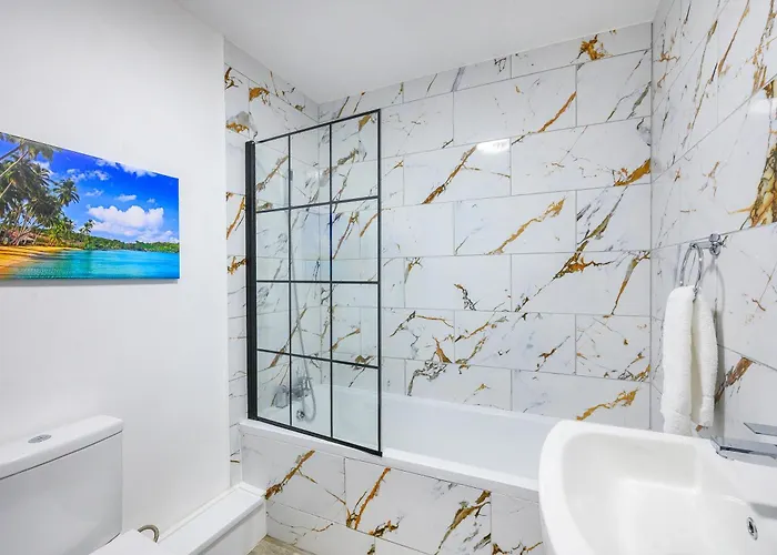 -rb7h - For Your Relaxed & Cosy & Free Parking Homestay szállás Leeds