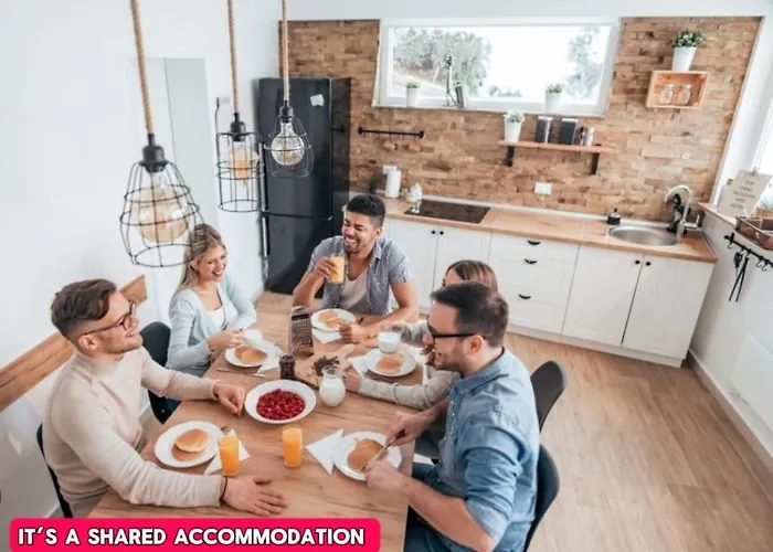 -rb7h - For Your Relaxed & Cosy & Free Parking Homestay szállás