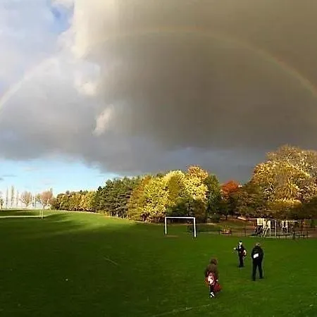 -rb7h - For Your Relaxed & Cosy & Free Parking Homestay szállás Leeds