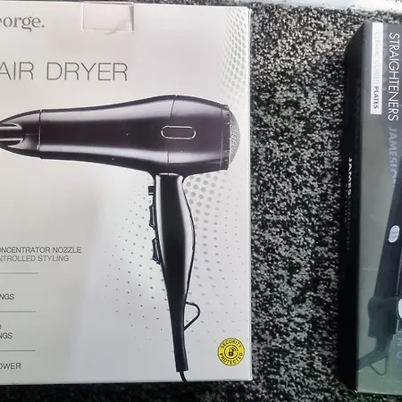 -rb7h - For Your Relaxed & Cosy & Free Parking Leeds